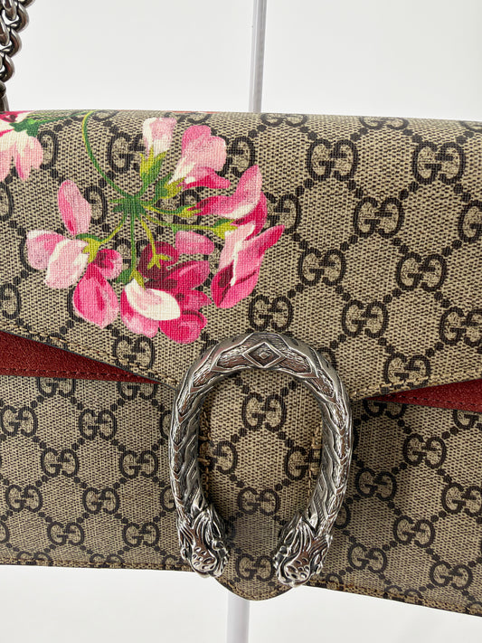 Gucci Dionysus GG Supreme Blooms Floral Shoulder Bag Red Suede