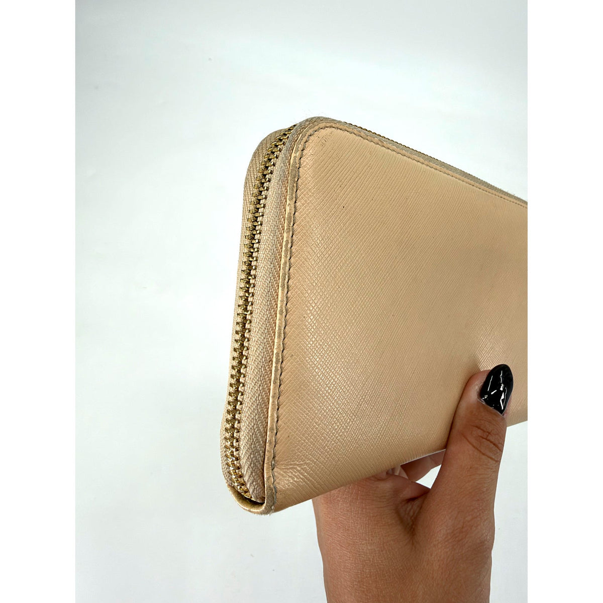 Salvatore Ferragamo Gancini Cream Textured Leather Long Wallet