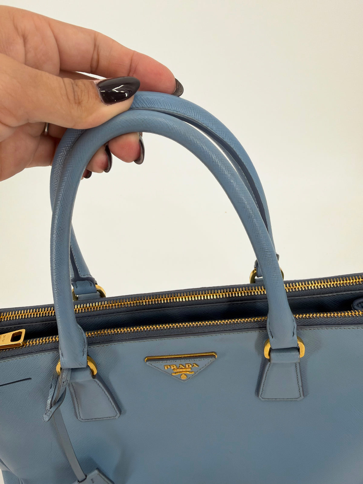 Prada Galleria Saffiano Lux Medium Double Zip Tote Periwinkle Blue Gold Hardware