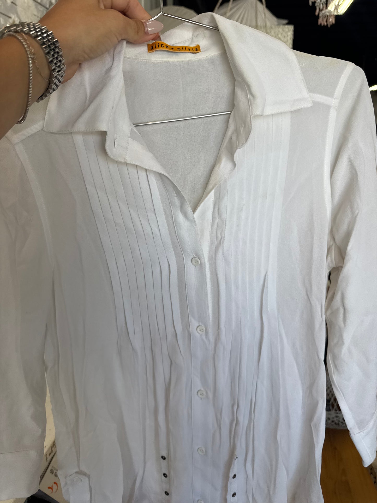 Alice and Olivia White button down blouse