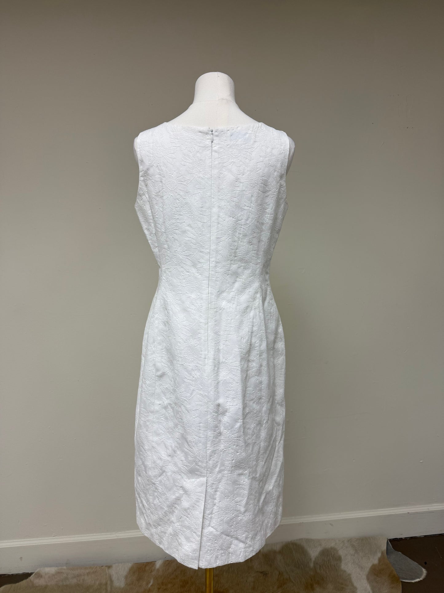 Jones New York Suit white floral sleeveless dress