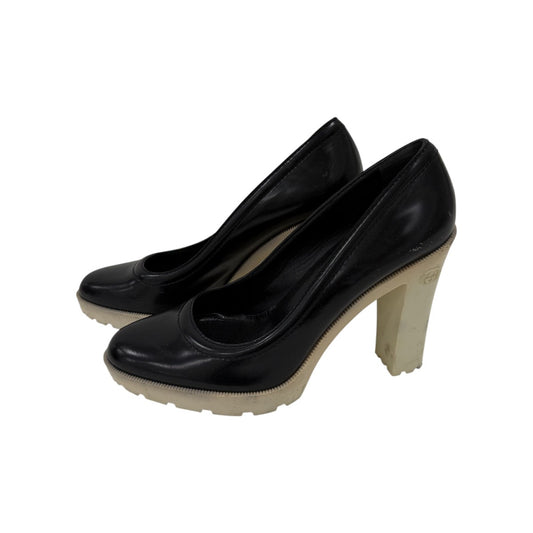 Gucci Black Patent Leather Round Toe Slip-On Pumps Heels