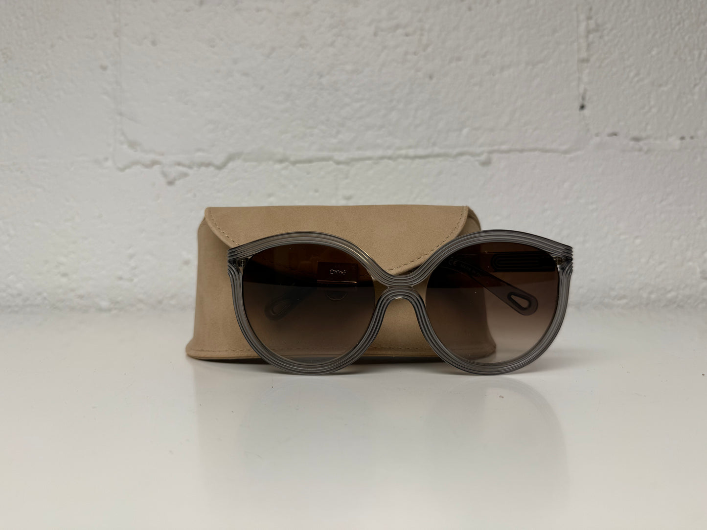 Chloe Cat Eye Sunglasses Ribbed Brown Gradient Retro Style Sunglasses