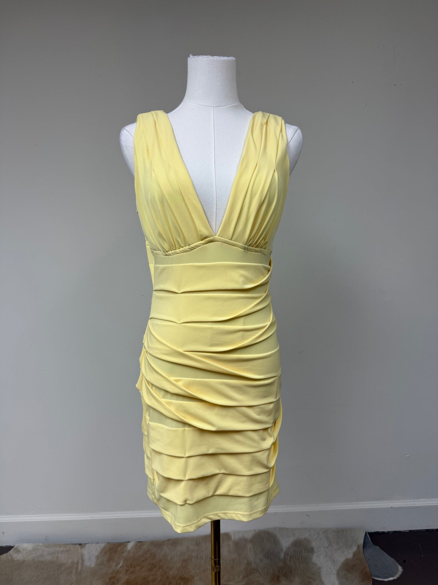 NWT Grass Collection Glamazon Bandage V-Neck Mini Bodycon Dress Yellow Size 6
