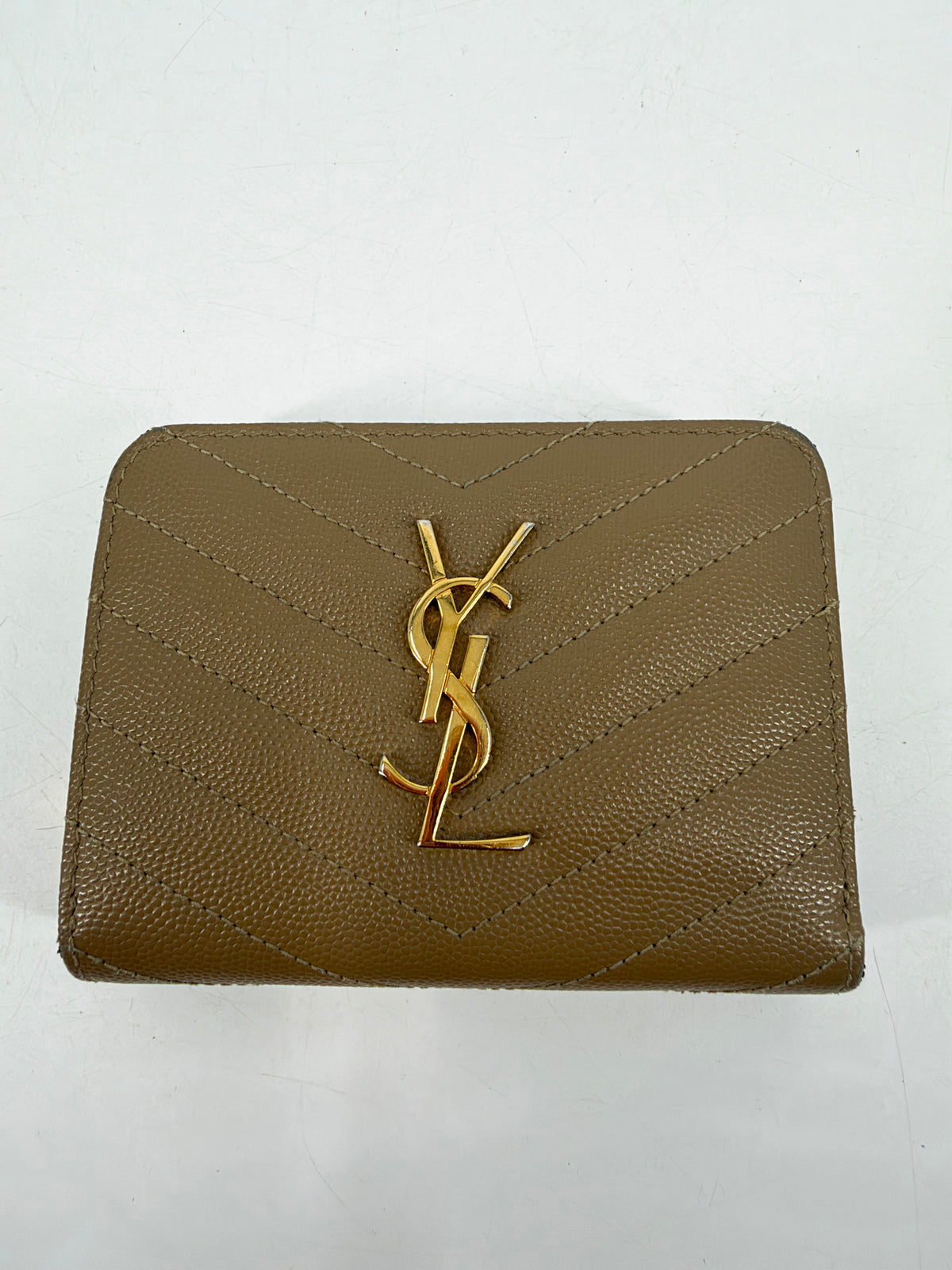 Saint Laurent YSL Monogram Grain de Poudre Compact Wallet Tan Gold Hardware