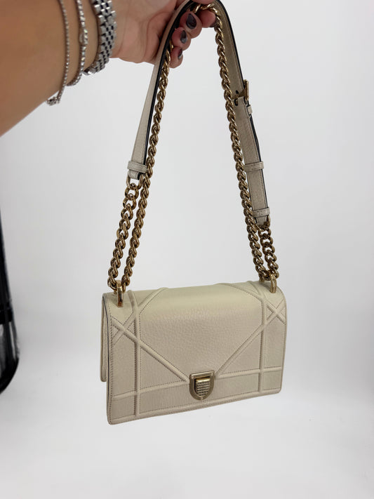 Christian Dior Diorama Medium White Grained Calfskin Chain Flap Bag Gold HW