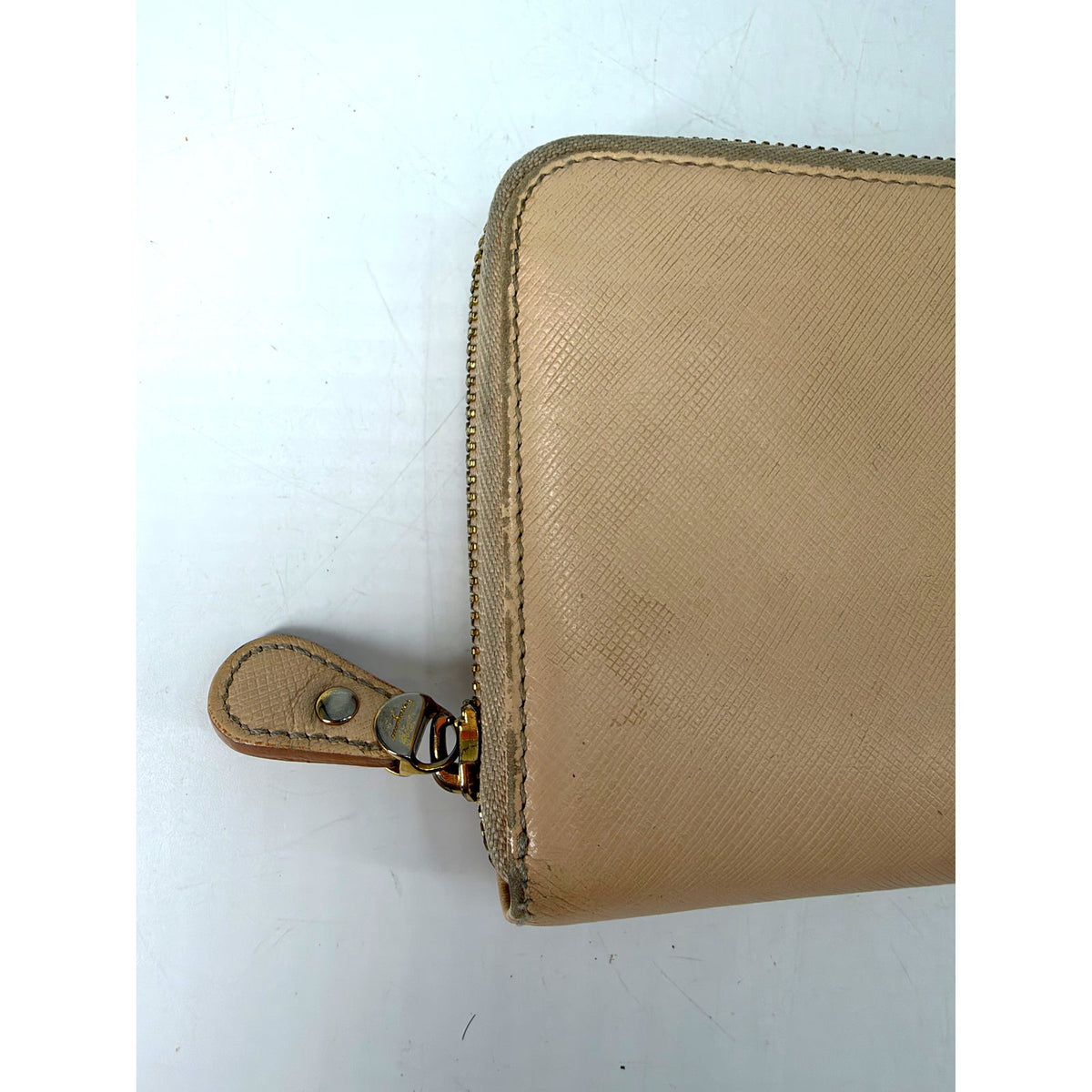 Salvatore Ferragamo Gancini Cream Textured Leather Long Wallet