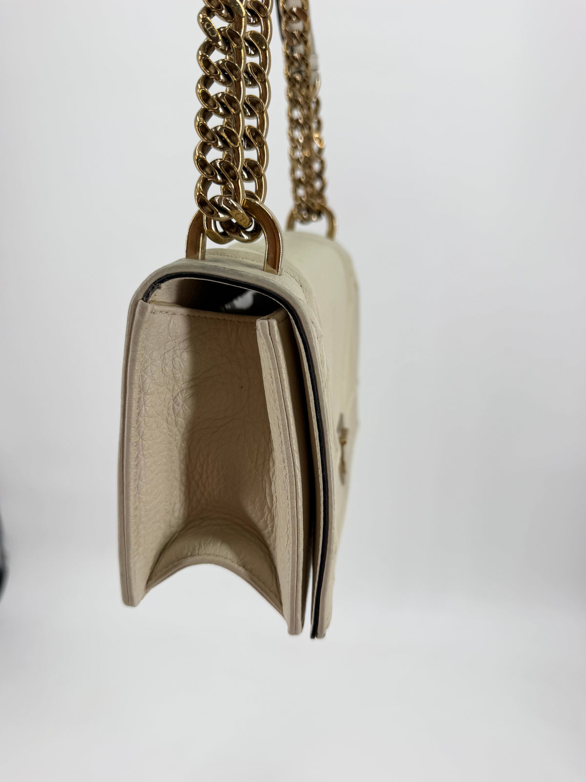Christian Dior Diorama Medium White Grained Calfskin Chain Flap Bag Gold HW