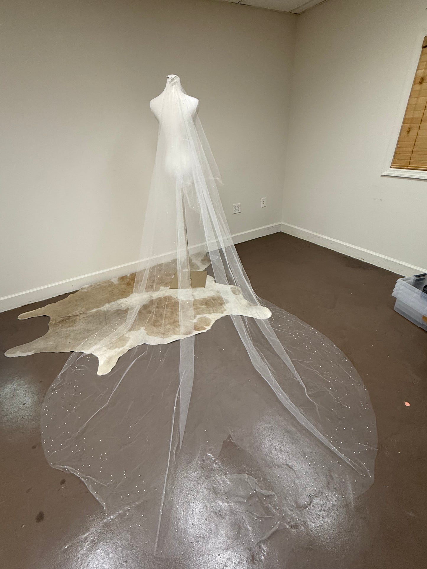 Pearl wedding veil