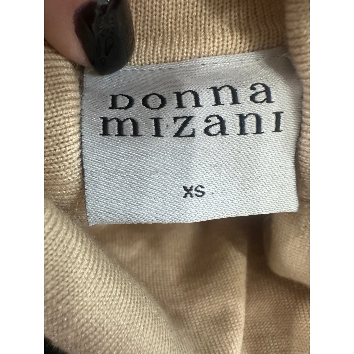 Donna Mizani Wool Knit Turtleneck Cropped Pullover Sweater Women's