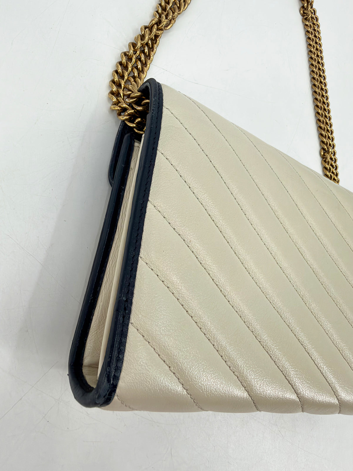 Gucci GG Marmont Torchon White Leather Flap Wallet Navy Trim