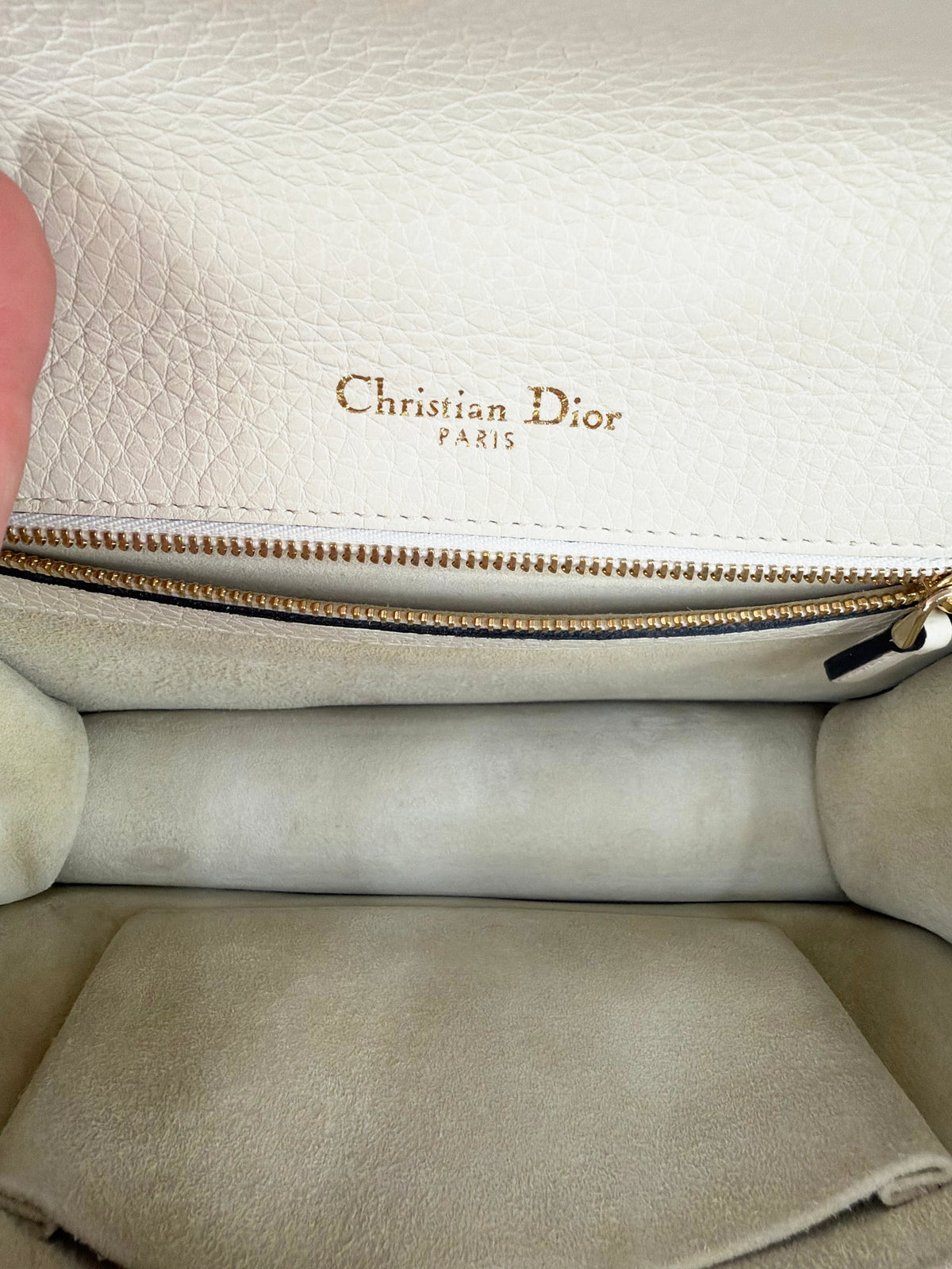 Christian Dior Diorama Medium White Grained Calfskin Chain Flap Bag Gold HW
