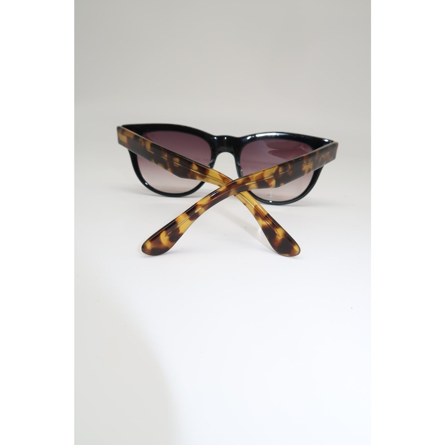 Sama Marlowe Eye Couture Sunglasses in Black Tortoise