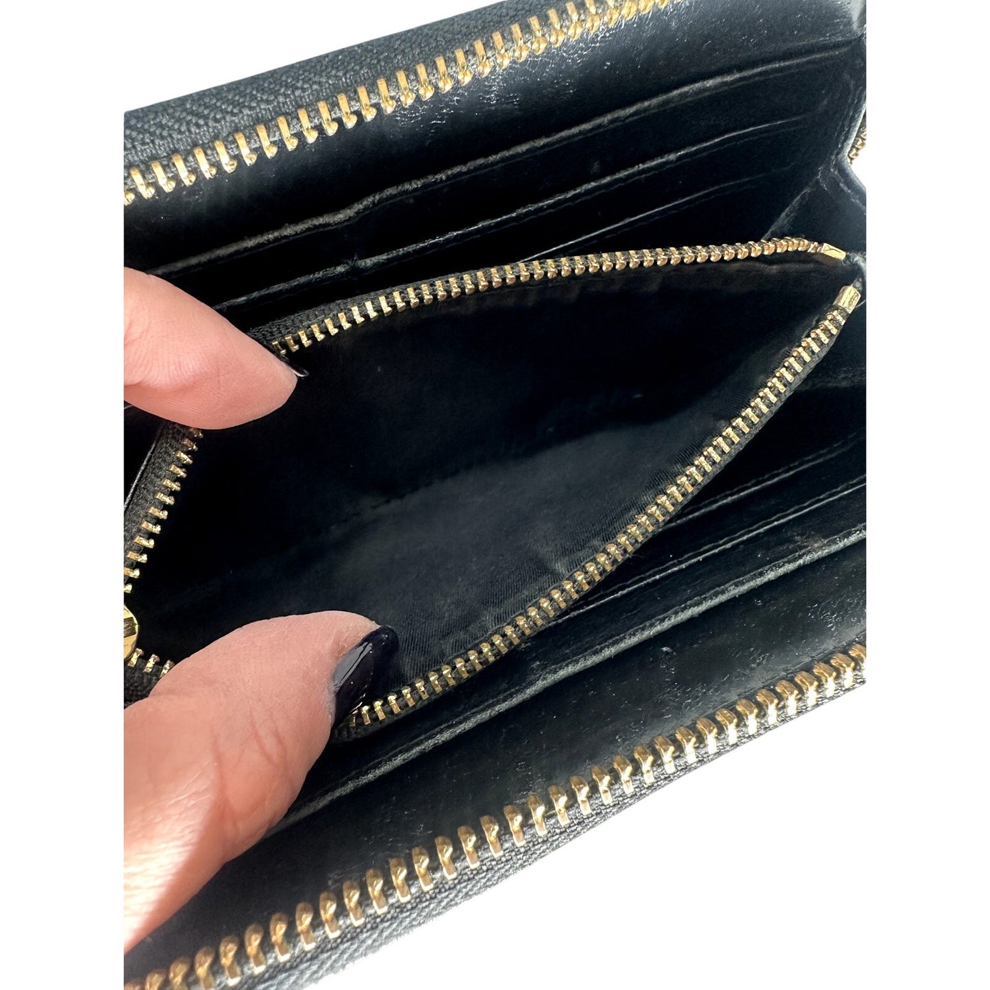 Tory Burch Patent Leather Embossed Print Logo Zip Around Wallet Black