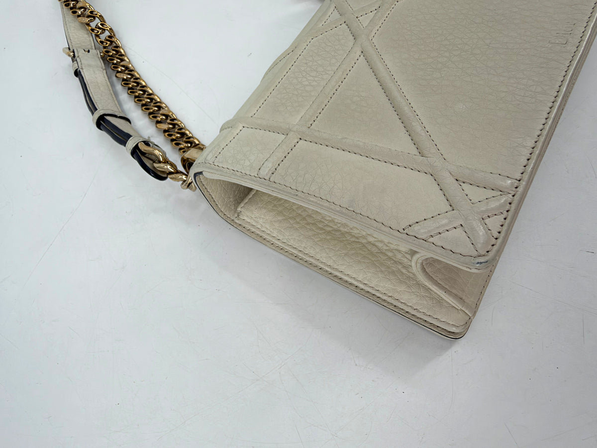 Christian Dior Diorama Medium White Grained Calfskin Chain Flap Bag Gold HW