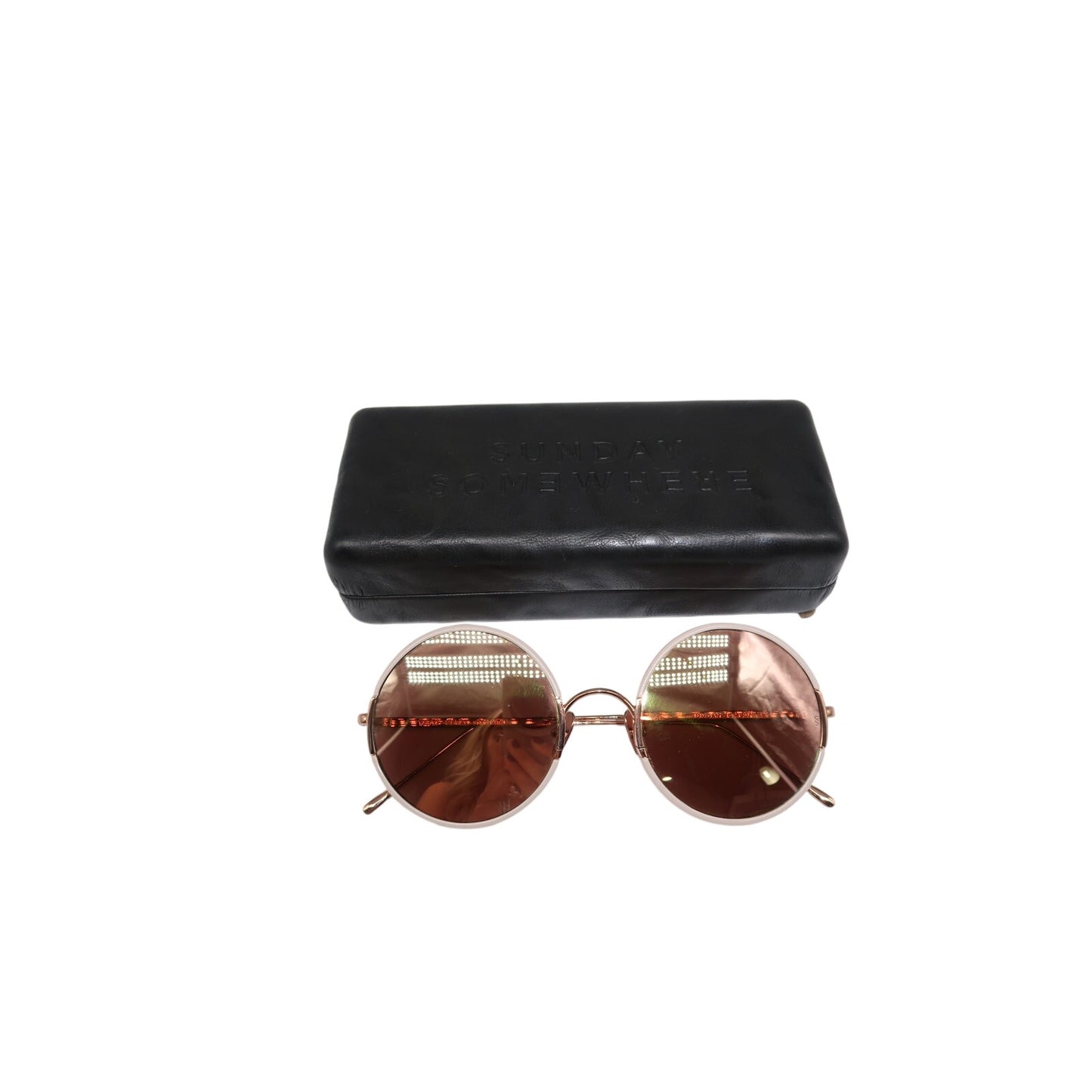 Sunday Somewhere Yetti Round Sunglasses Blush