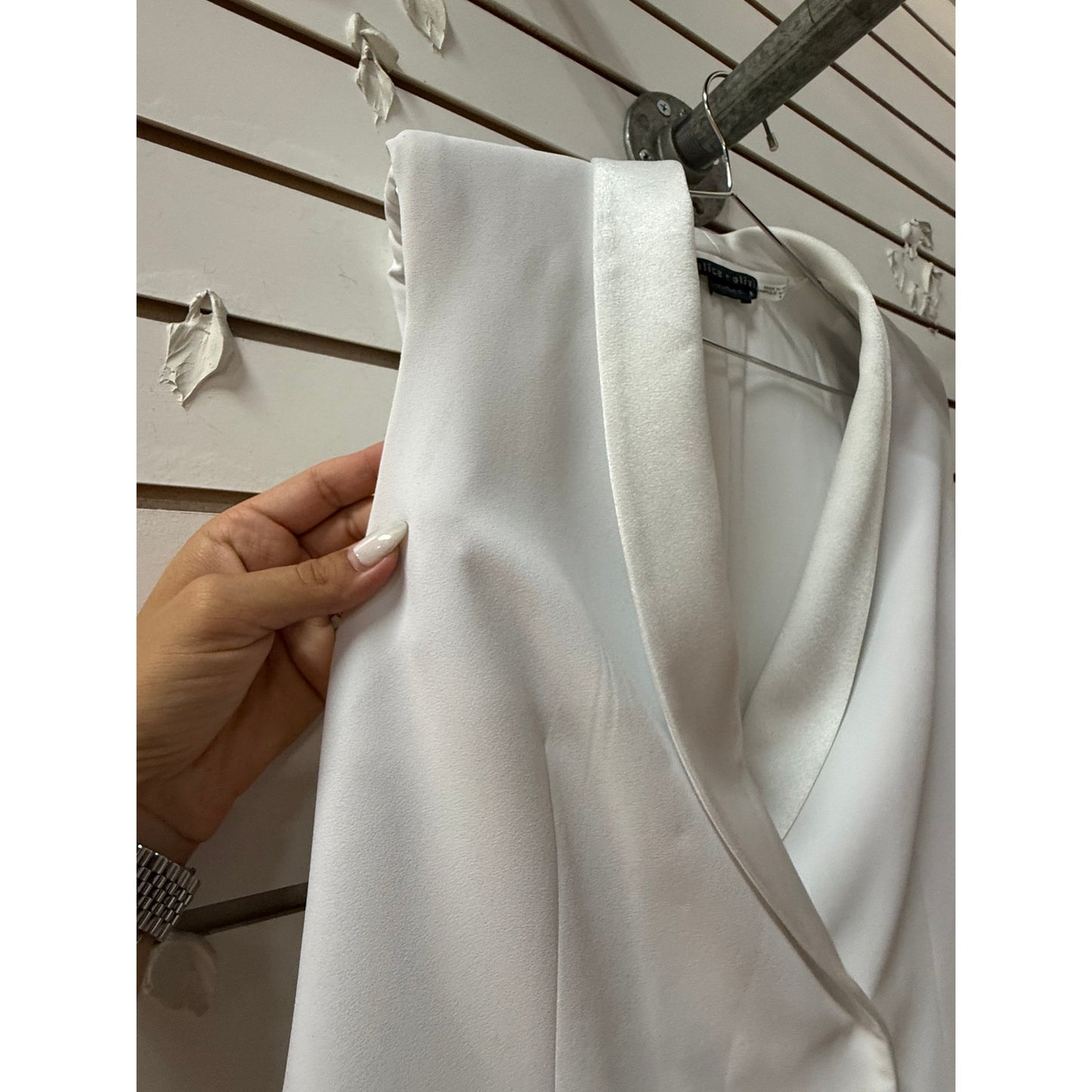 Alice + Olivia Valentina Sleeveless Tuxedo Blazer Mini Dress