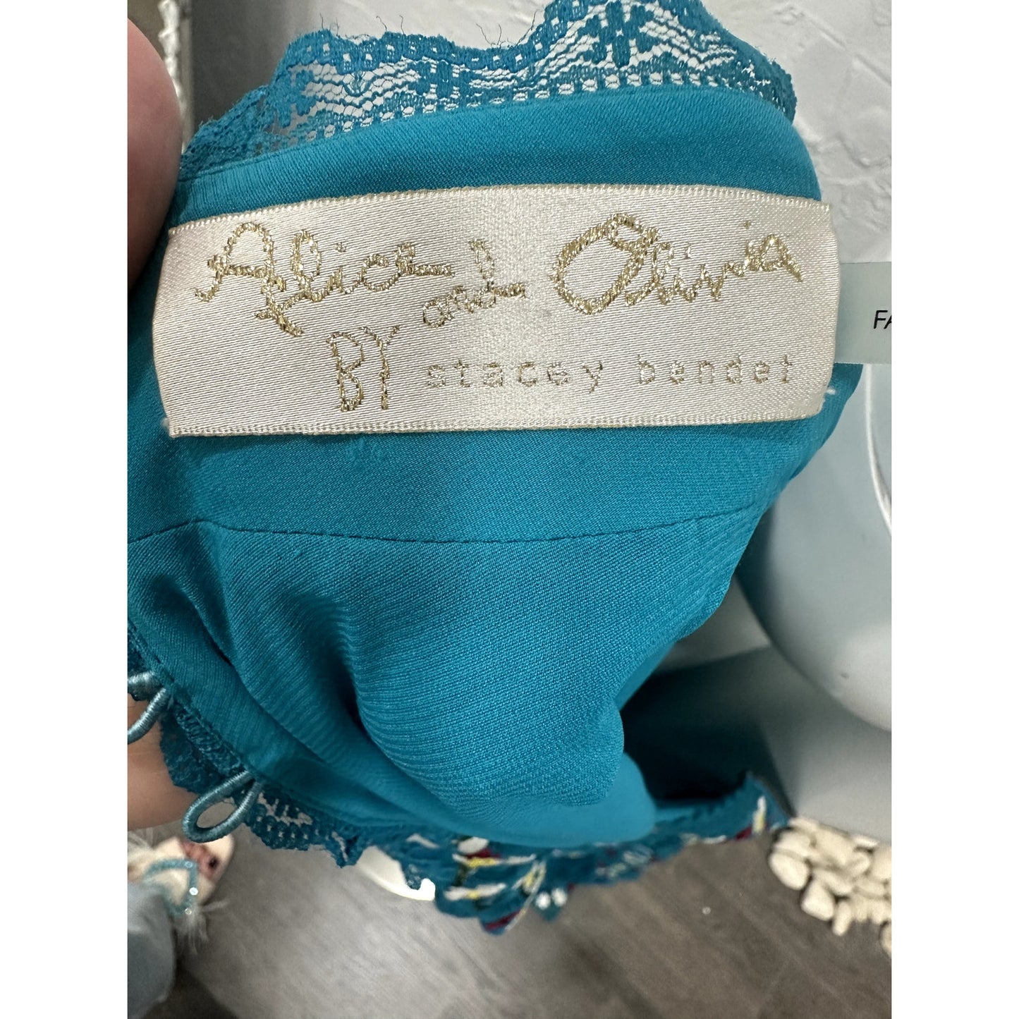 Alice + Olivia Nylon Arwen Embroidered Godet Gown Blue Green Women's Size 4