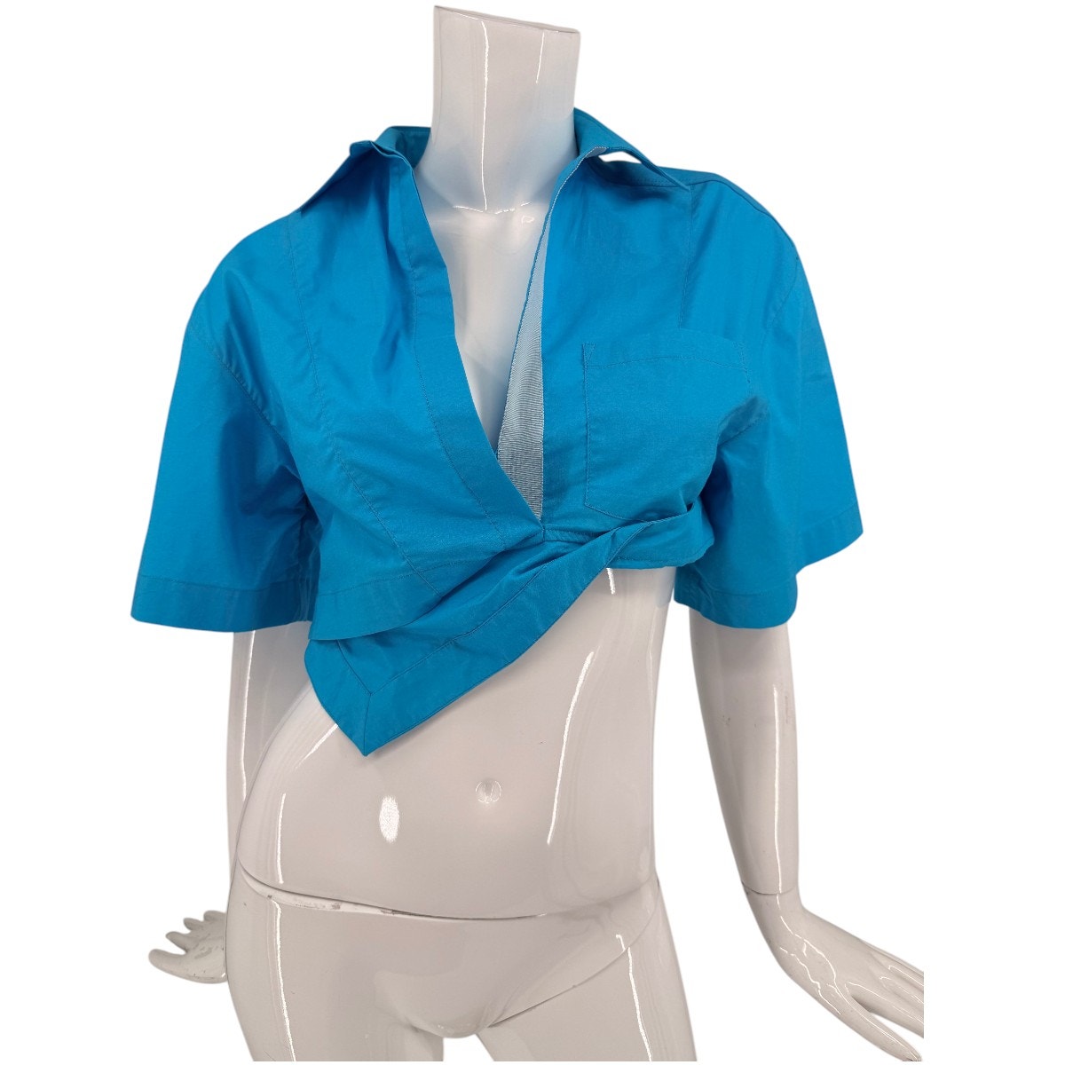 Jacquemus La Chemise Capri Cropped Asymmetric Hem Shirt