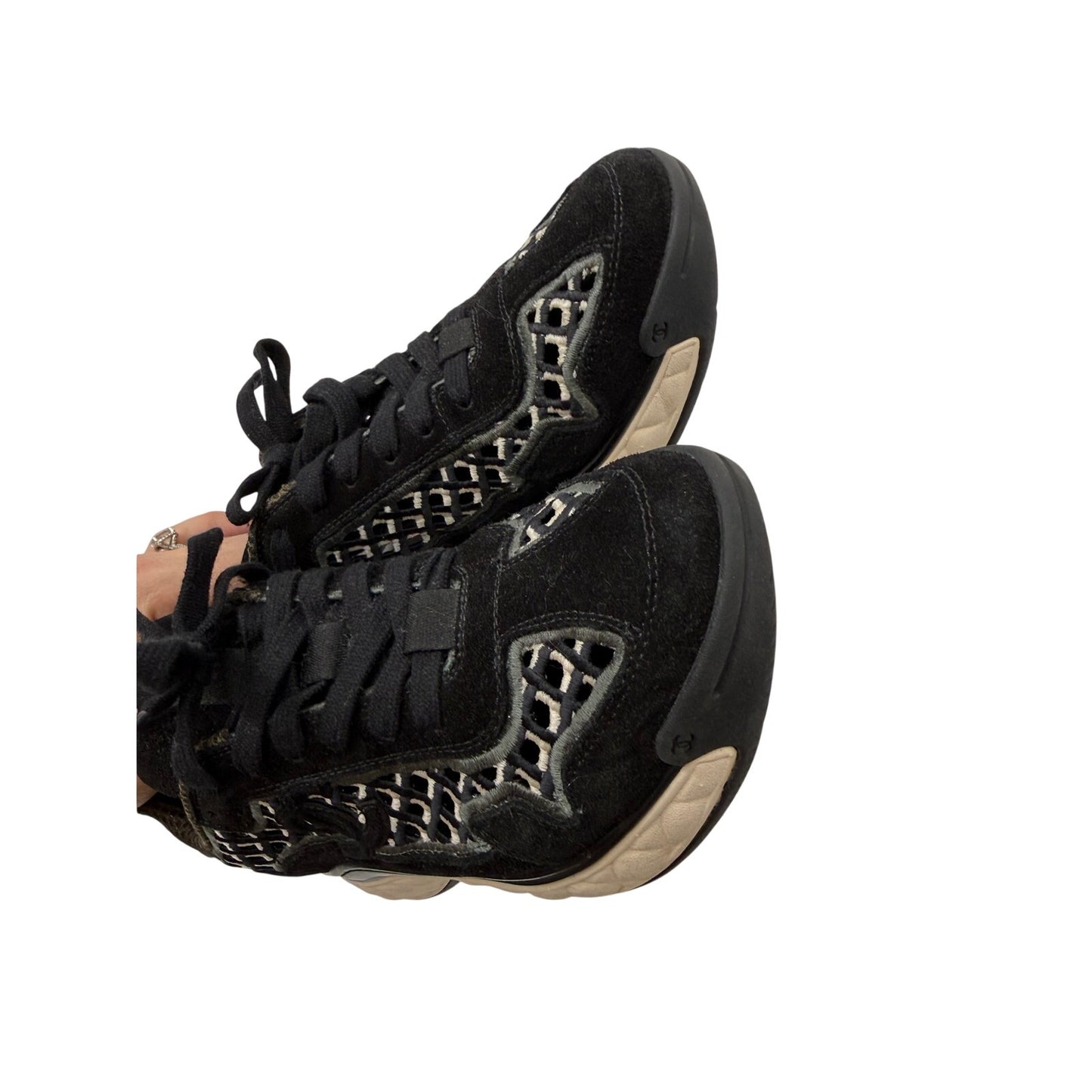 Chanel Interlocking CC Logo G37126 Trail Trainer Sneakers