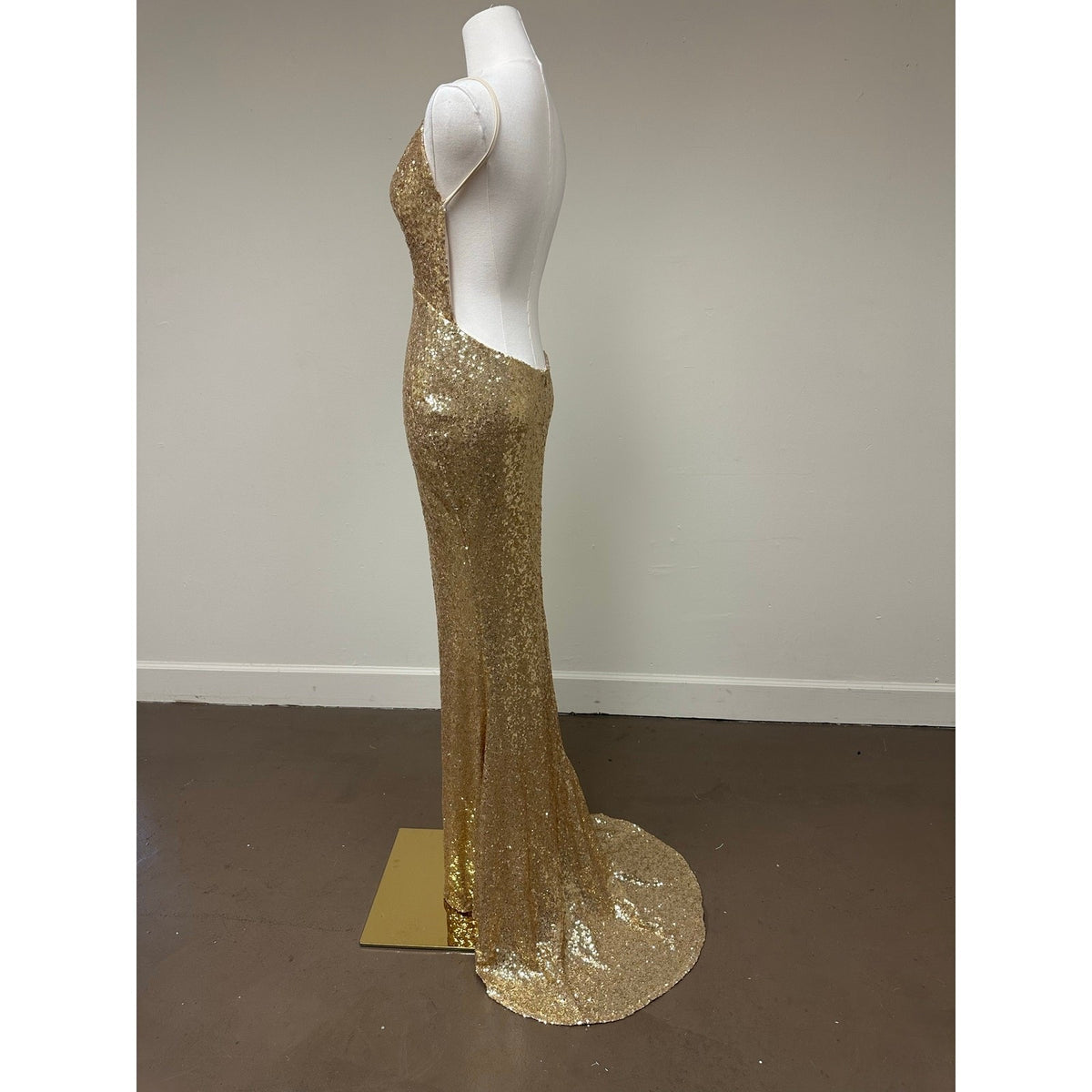 Alamour Yassmine Gold Sequin Backless V-Neck Mermaid Maxi Dress