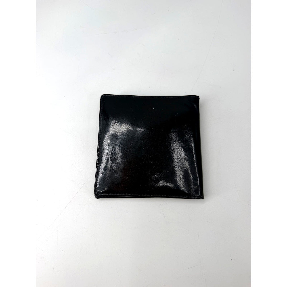 Chanel CC Embossed Patent Leather Compact Wallet Black
