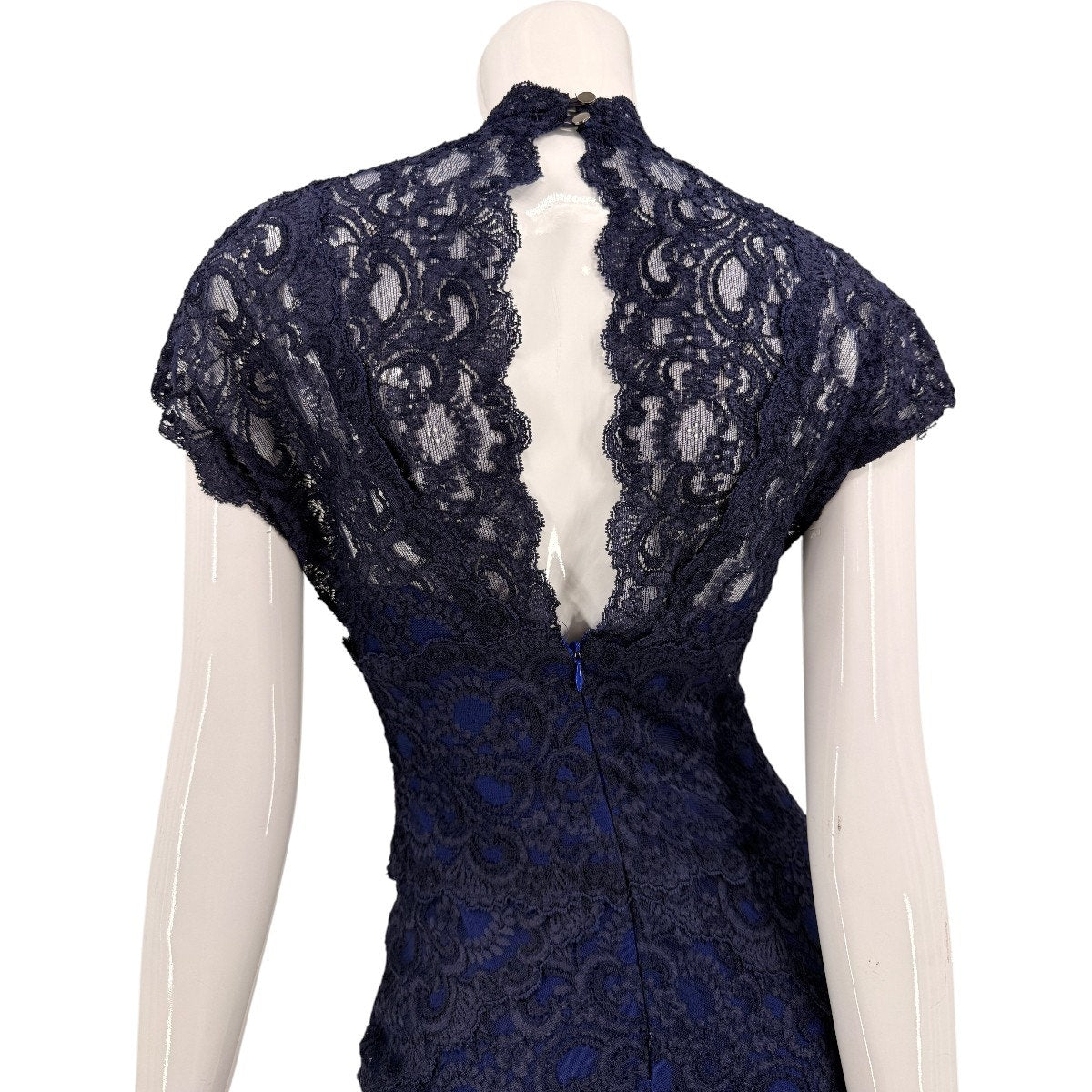 Nicole Miller Lace Sheath Cocktail Mini Dress