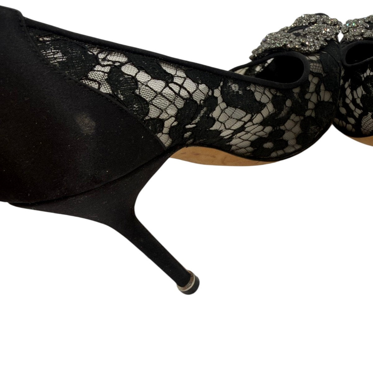 Manolo Blahnik Hangisi Lace Jewel Buckle Pumps Heels