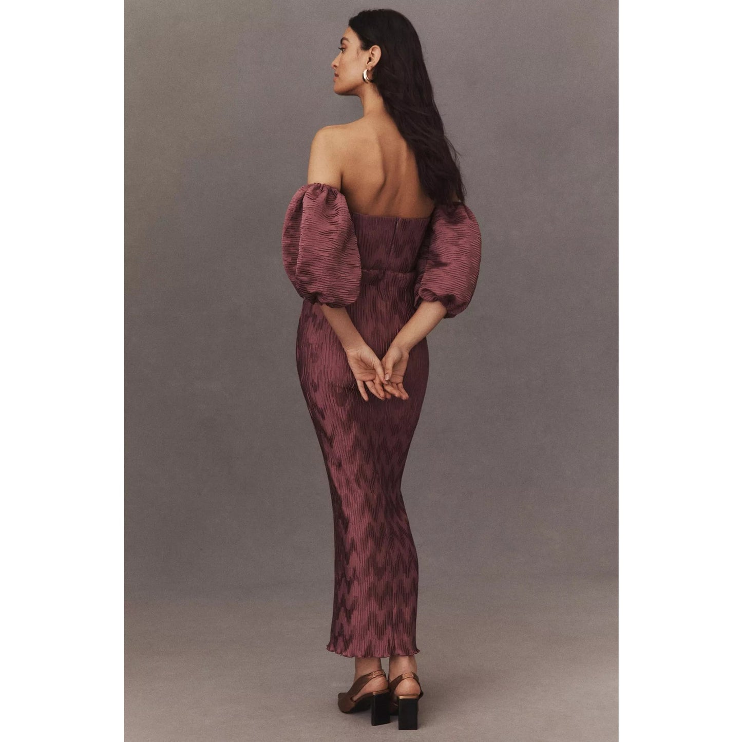 L'IDÉE Puff Sleeve Off-the-Shoulder Pleated Midi Dress