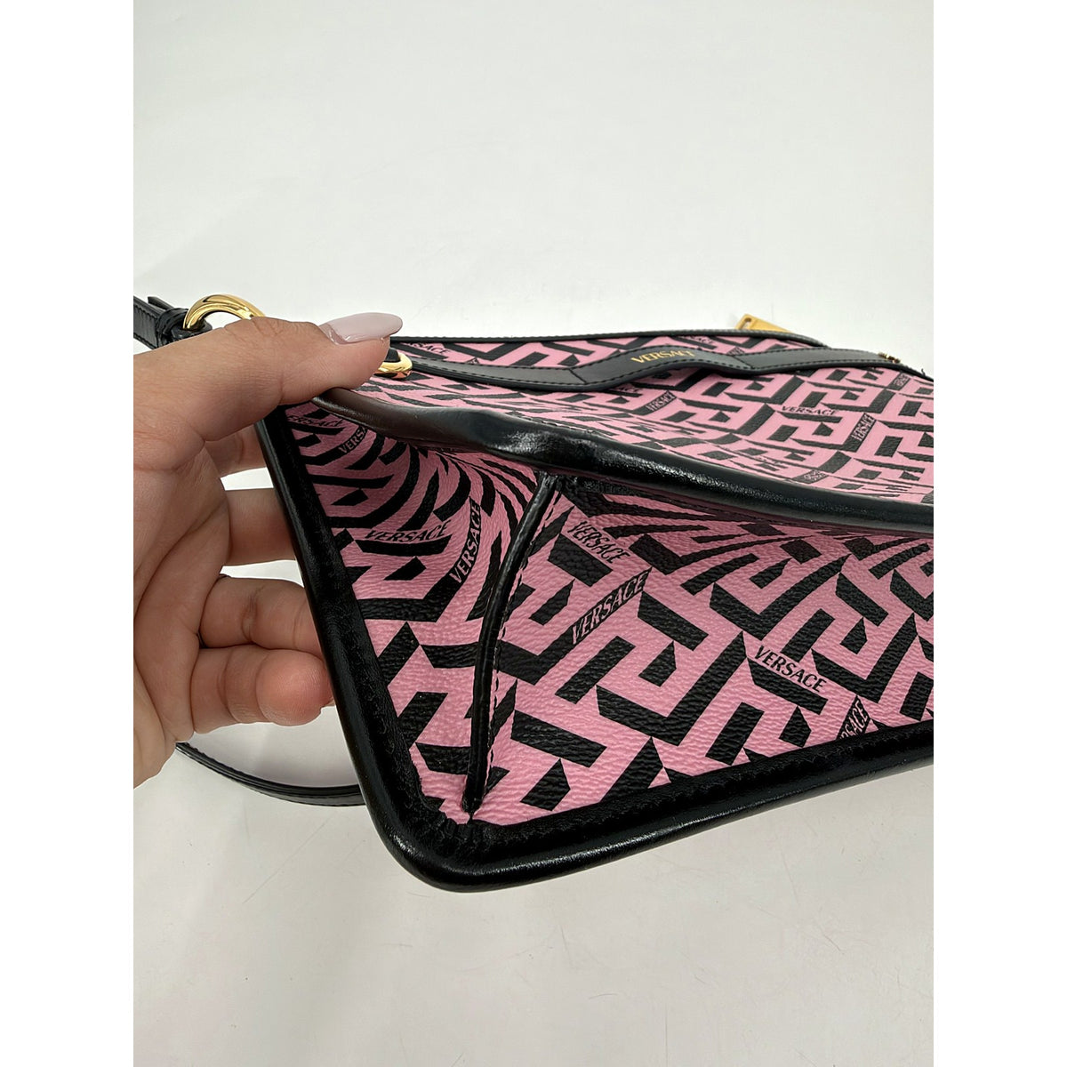 Versace La Greca Pink Black Zip Crossbody Clutch Leather Strap Gold Italy