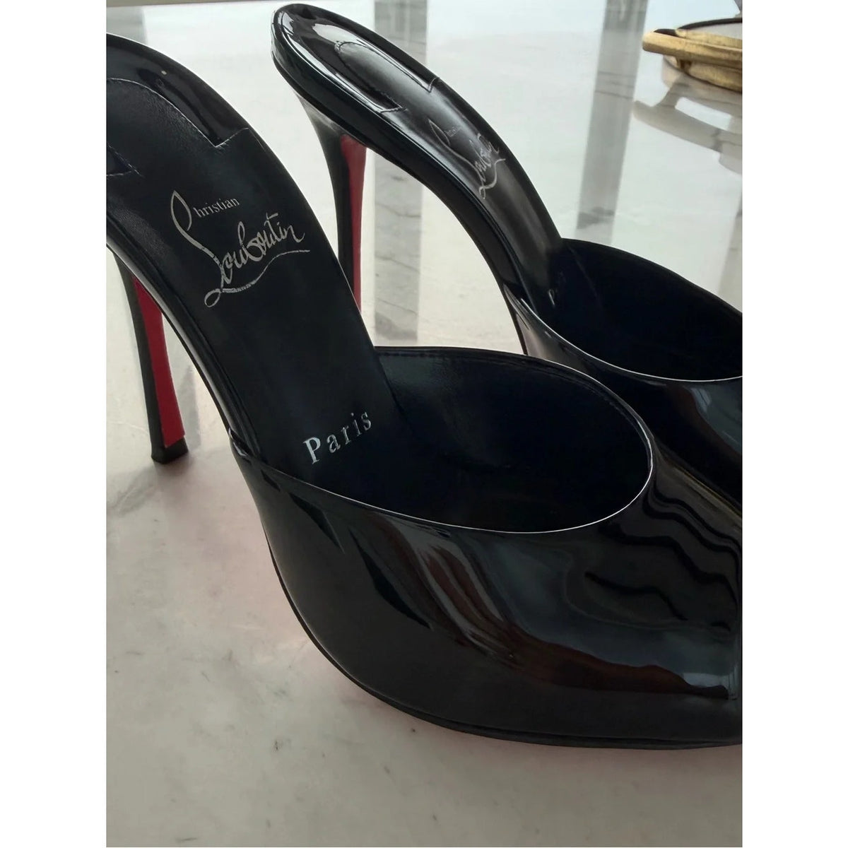 Christian Louboutin Me Dolly 100 Black Patent Peep Toe Mule Heels Size 37