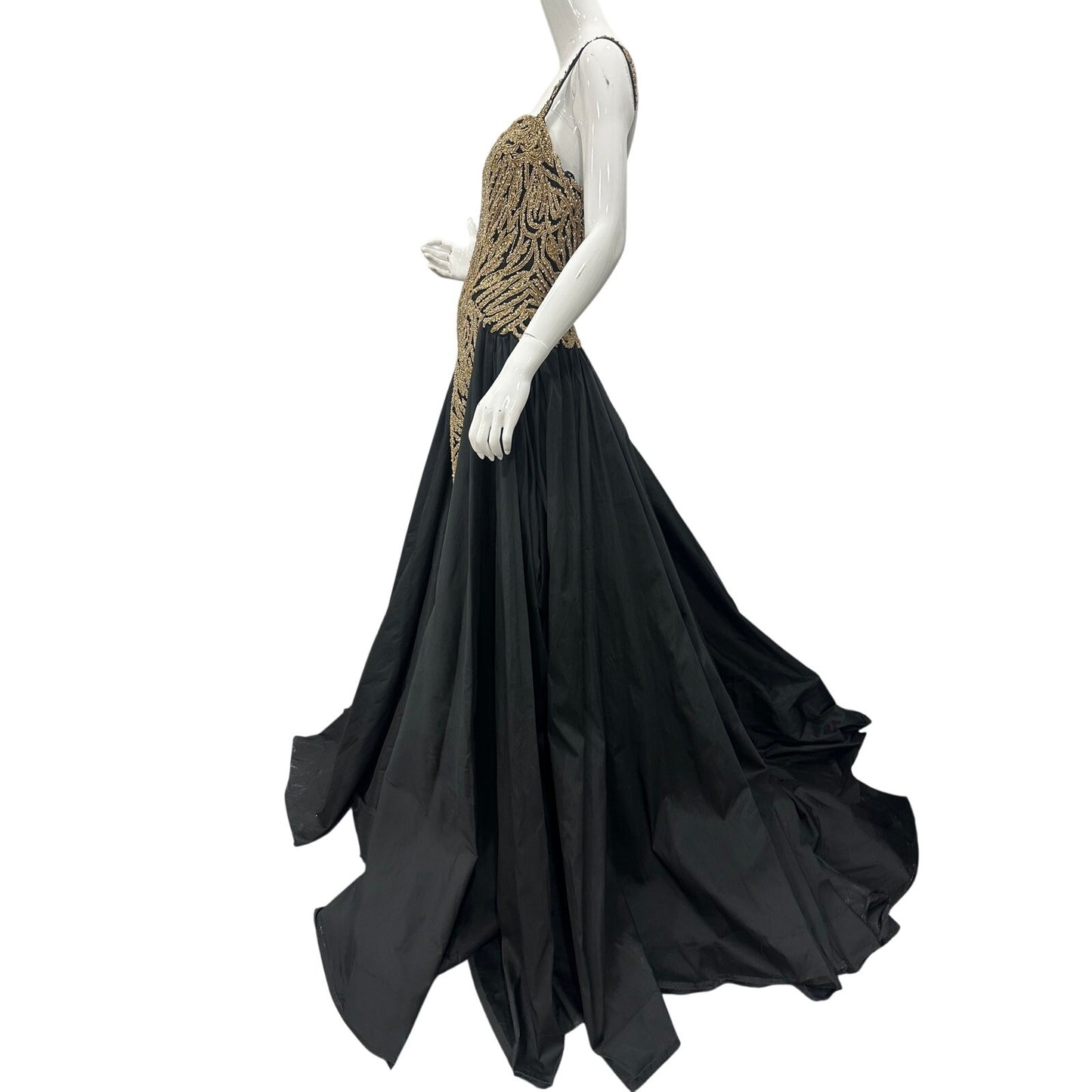 NWT Sherri Hill Black Gold Beaded Fitted Ball Gown Overskirt Formal Dress