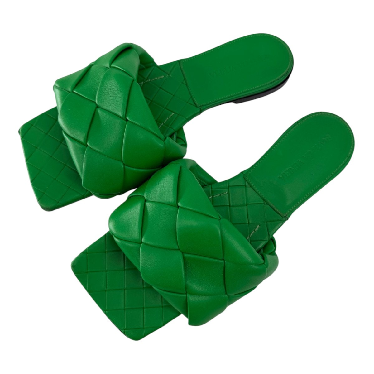 *Bottega Veneta Nappa Leather Intrecciato Lido Flat Sandals