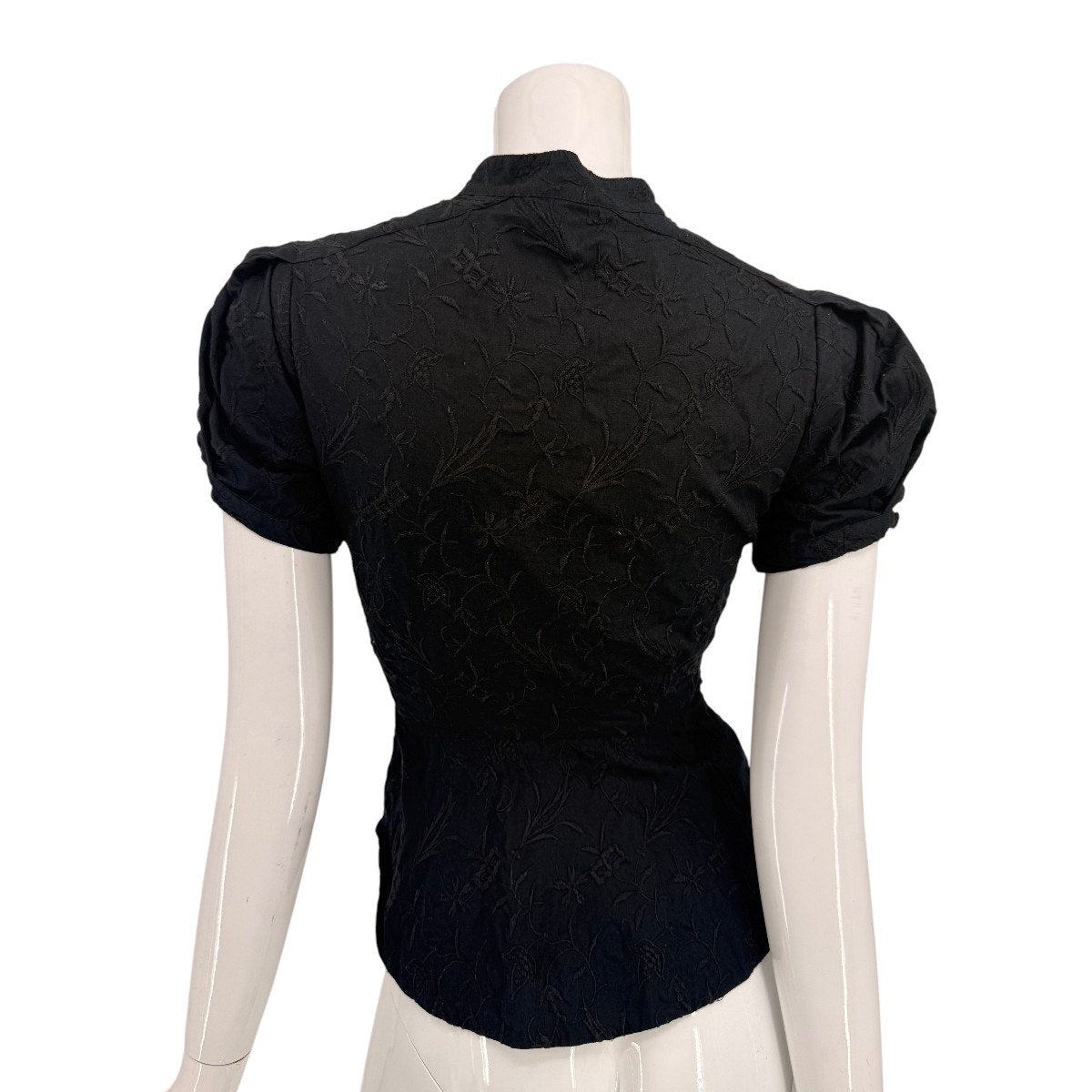 BCBGMAXAZRIA Black Floral Embroidered Button Front Short Sleeve Top Women's XS