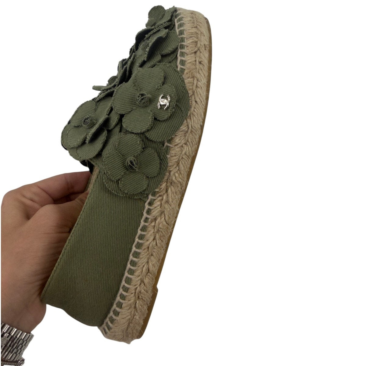 Chanel Camellia Espadrilles Olive Green Slip On Canvas Flats Size 37 / US 6.5