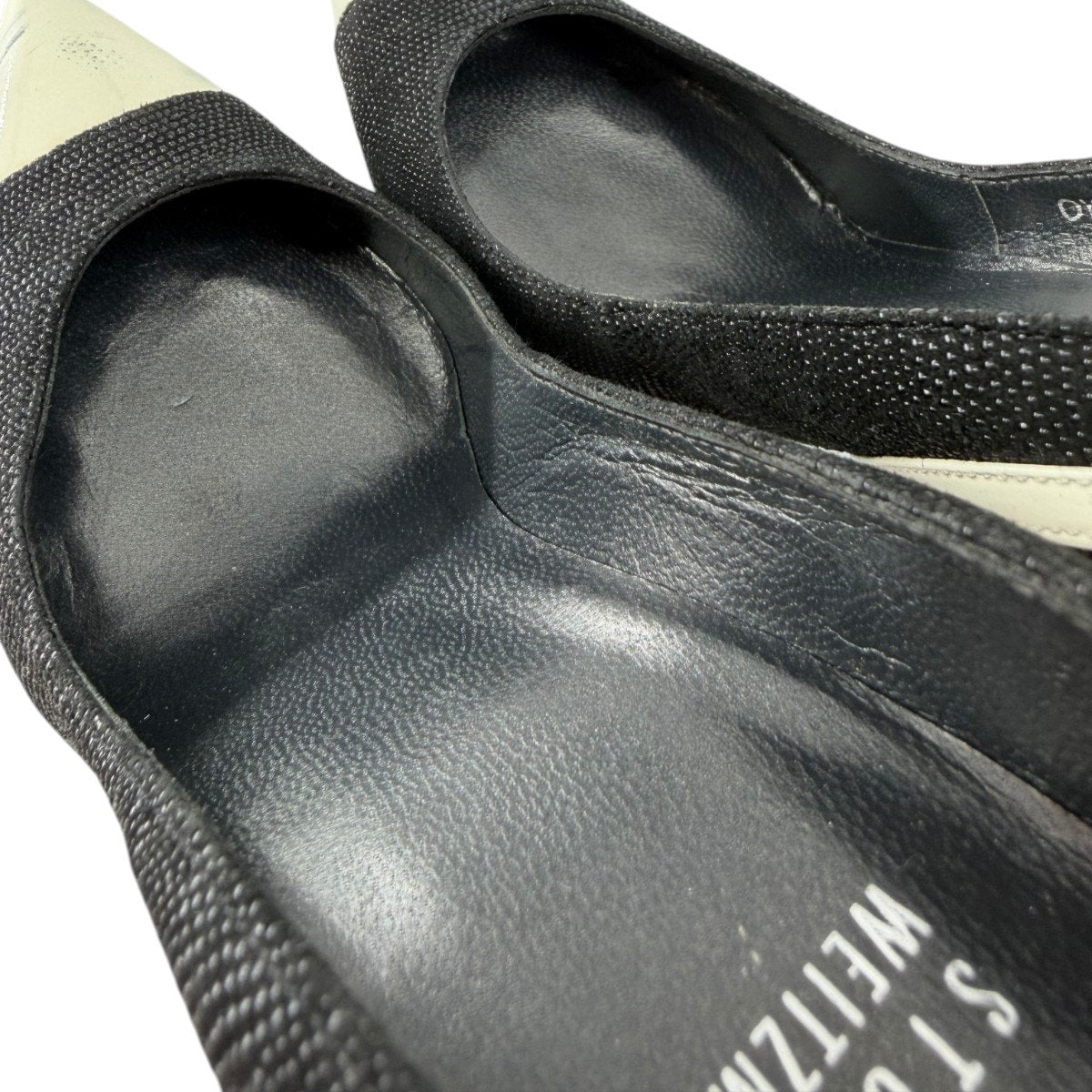 Stuart Weitzman Black & Ivory Pointed Toe Pumps Slip On Heels Women's Size 6.5M