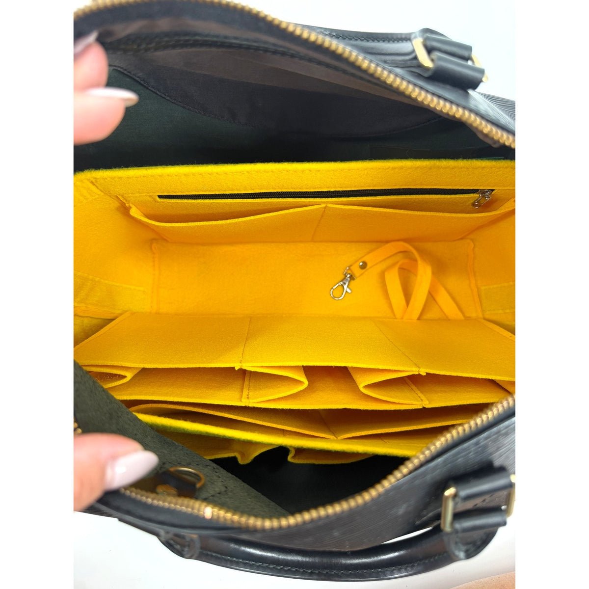 Louis Vuitton Epi Leather Speedy 35 Black Noir Top Handle Bag Vintage