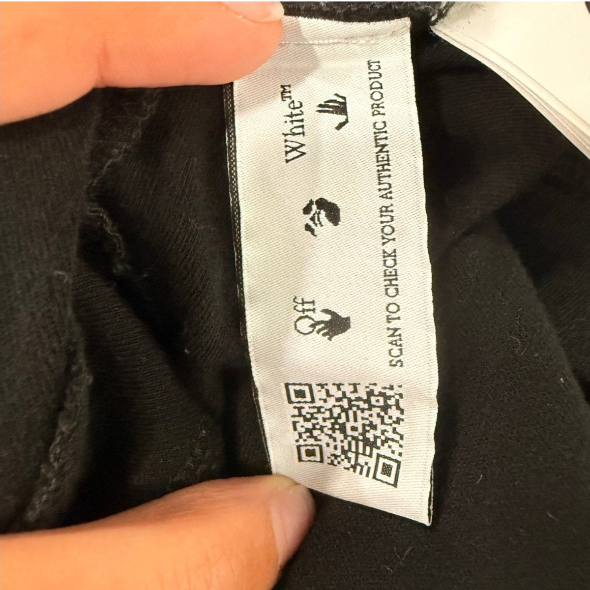 Off-White Cotton Typo Mix Crop Crew Neck T-Shirt
