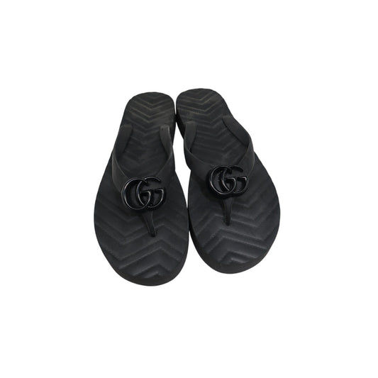 Gucci Pascar GG Chevron Rubber Slip On Flip Flops
