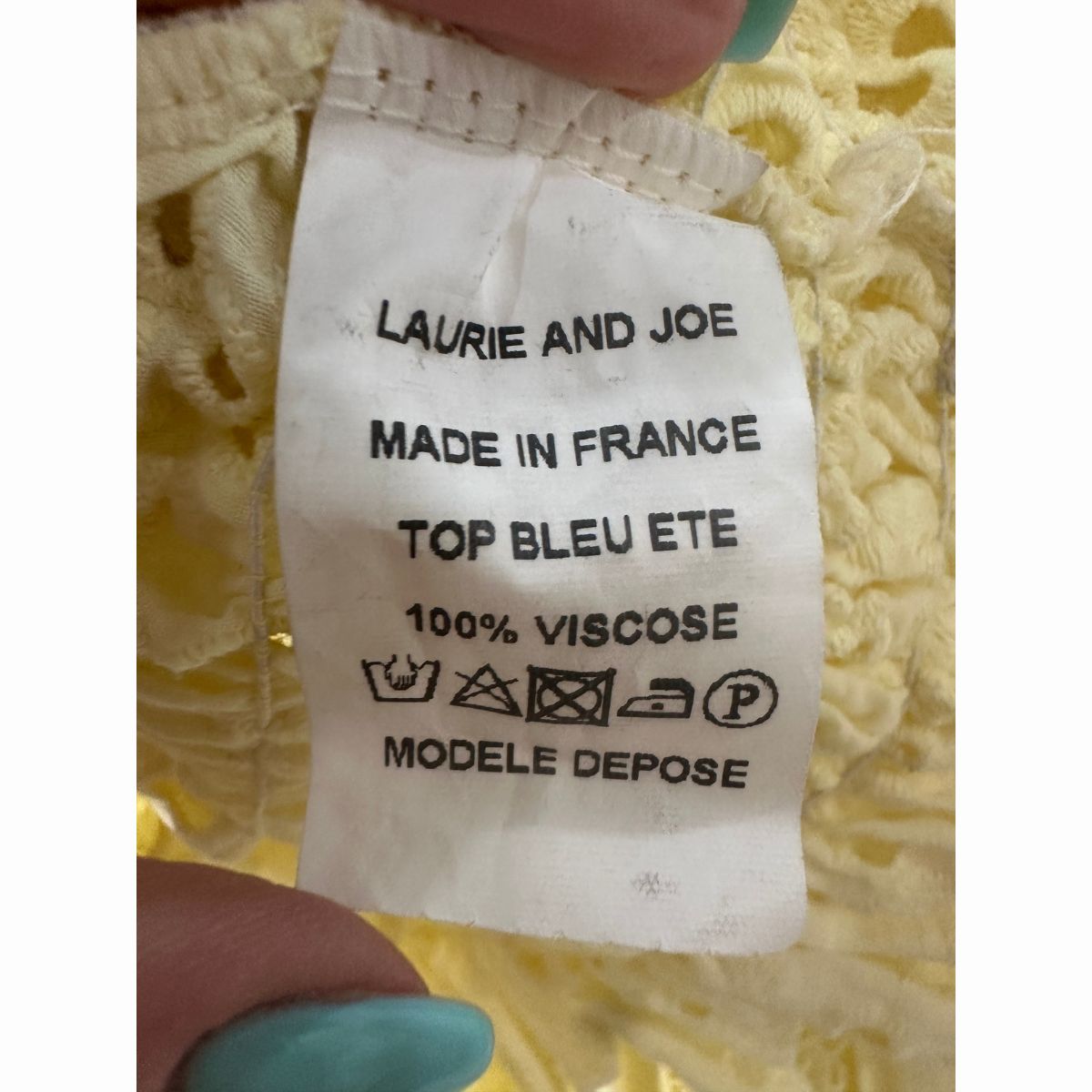 Laurie & Joe Broderie Anglaise Smocked Tassel 2 Piece Set Outfit