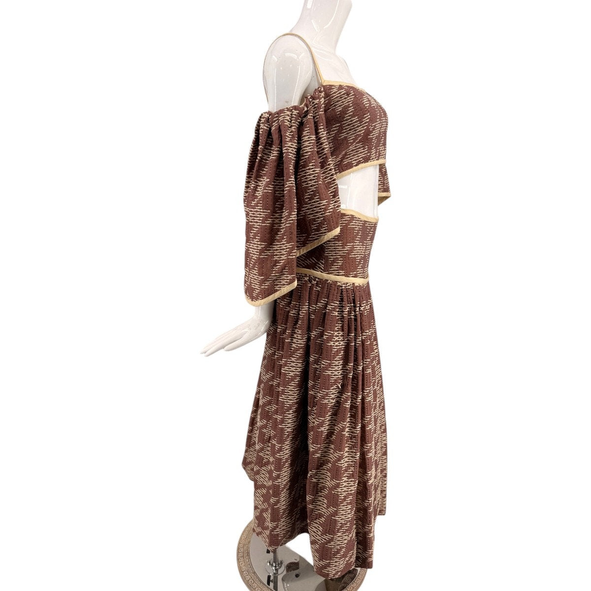 Alexis Woven Pattern Alvar Top Osam Midi Skirt Set