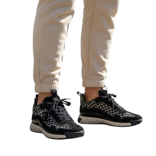 Chanel Interlocking CC Logo G37126 Trail Trainer Sneakers