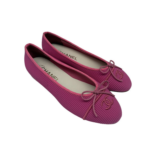 Chanel Pink Fabric Interlocking CC Logo Bow Ballet Flats