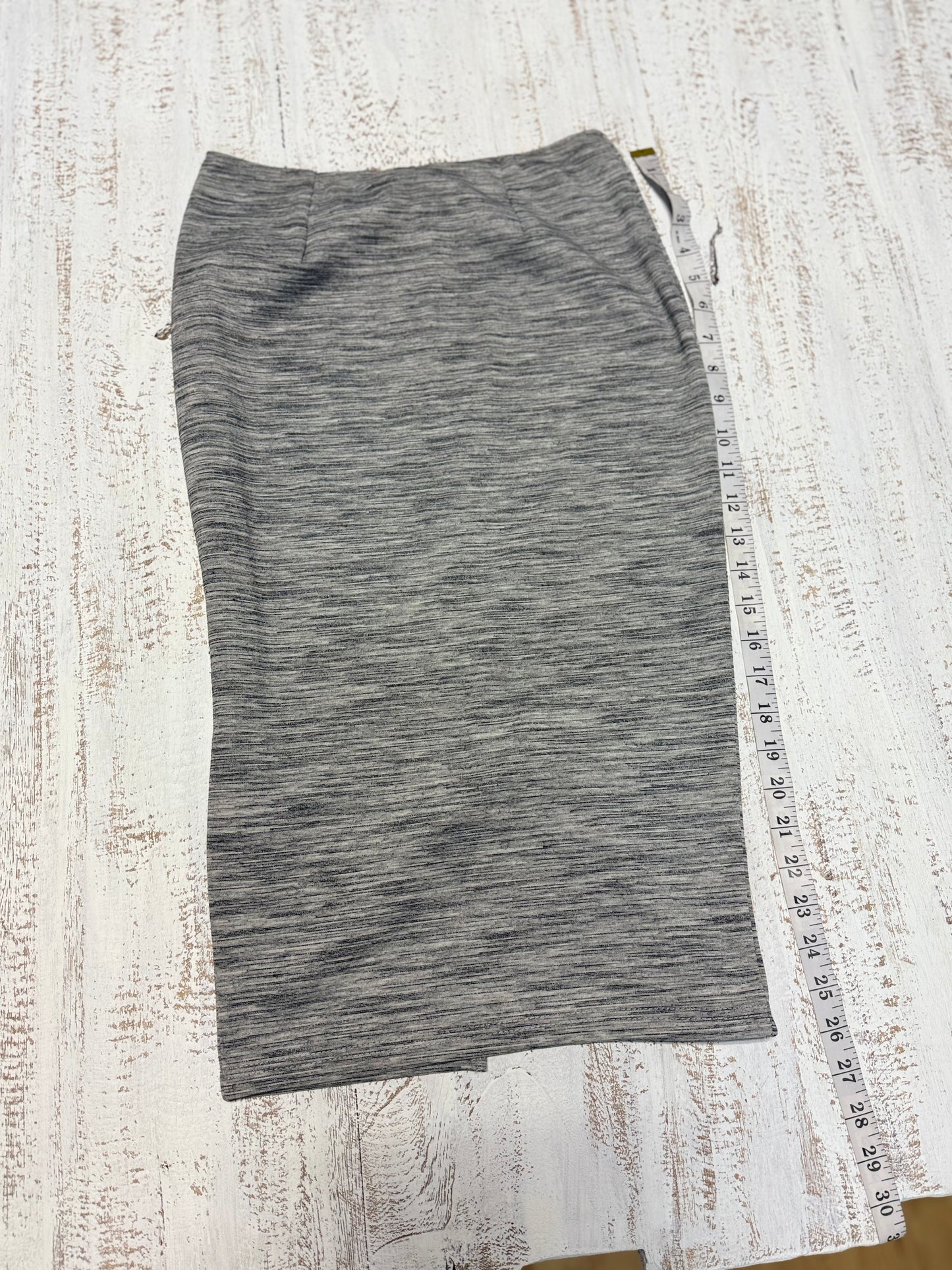 Olivaceous Grey Stretch Knee-Length Straight Pencil Skirt Women's Size Medium