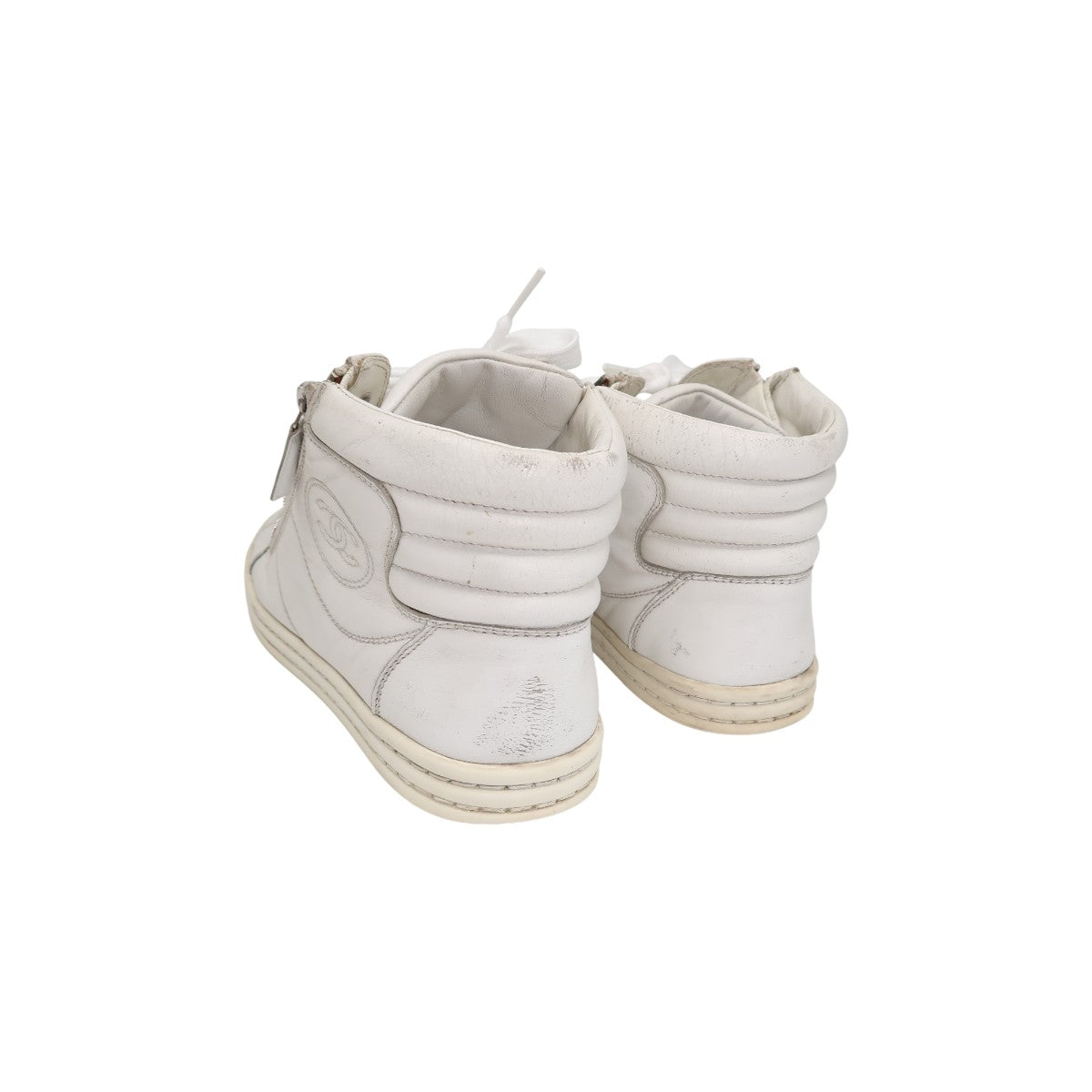 Chanel White Leather Interlocking CC Logo High Top Sneakers