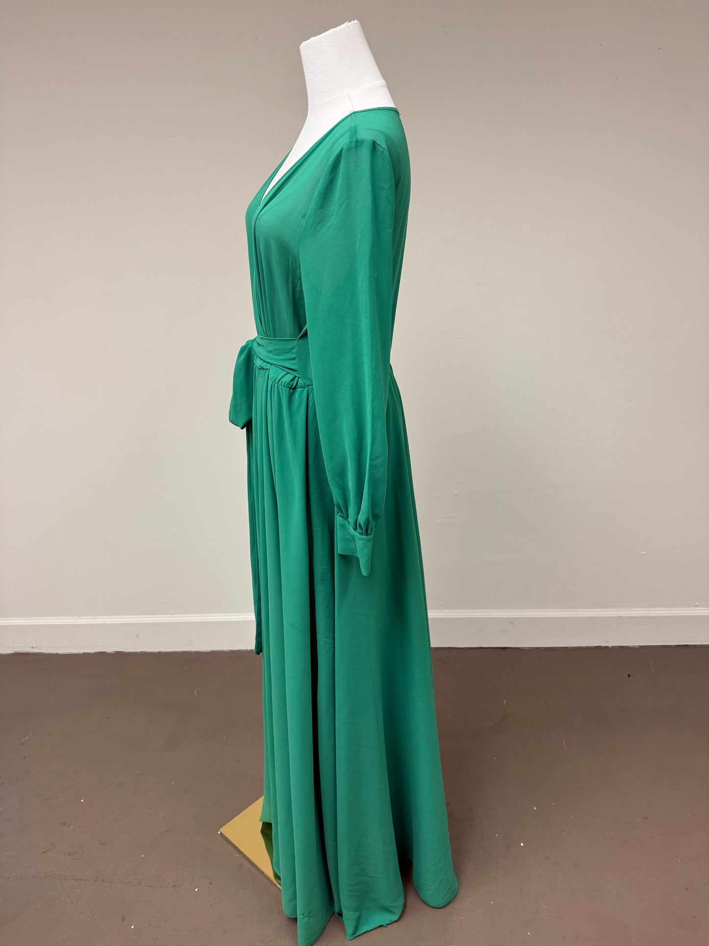 Xtaren Chiffon V-Neck Long Sleeve Waist Tie Maxi Wrap Dress Green Size M