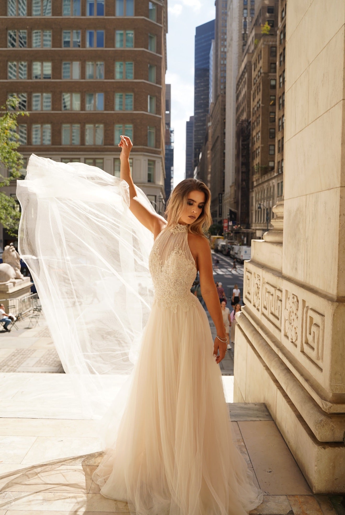Donatela by Rosa Clará Off White Sheer Lace Bodice Wedding Dress Gown Size 12