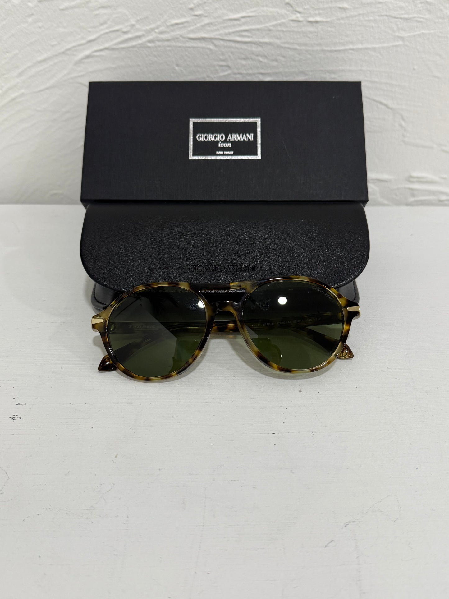 Giorgio Armani AR8236U 623214 Round Sunglasses Havana Patterned