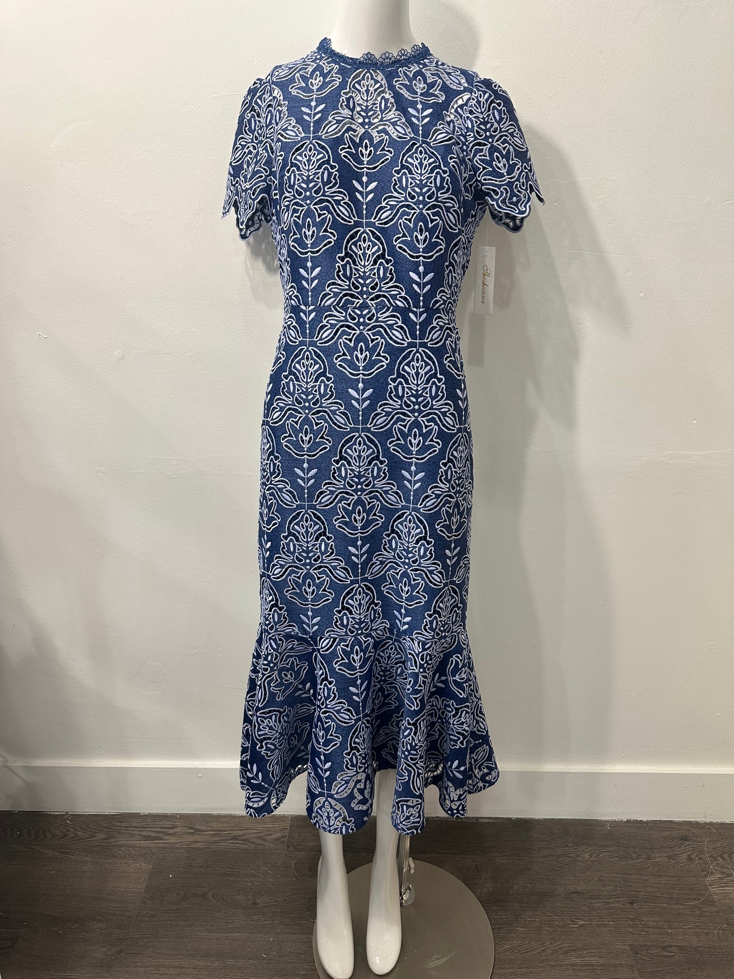 NWT Shoshanna Darcy Two-tone Lace Mermaid Midi Dress Denim Women's Size 2