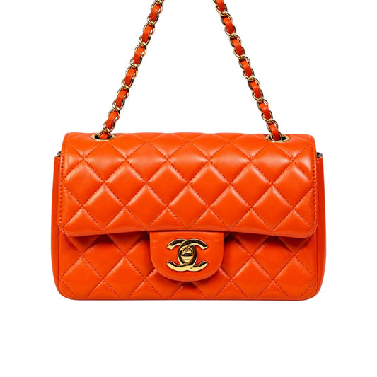 Chanel Leather Quilted Interlocking CC Logo Classic Flap Small Shoulder Bag
